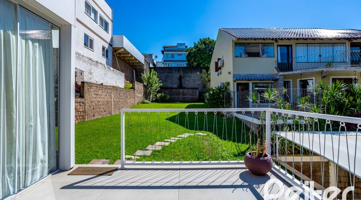 Terreno em condomínio à venda com 462m², no bairro Espírito Santo em Porto Alegre