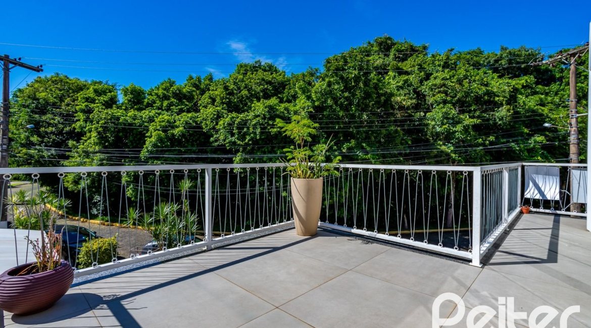 Terreno em condomínio à venda com 462m², no bairro Espírito Santo em Porto Alegre