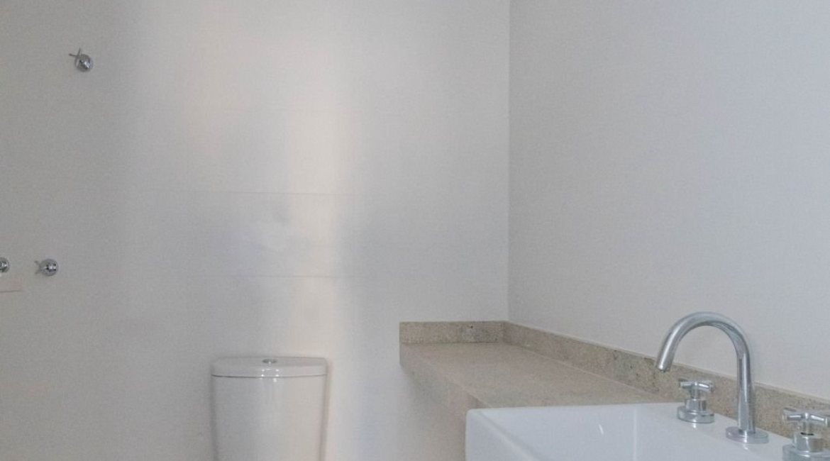 Apartamento à venda com 149m², 3 dormitórios, 3 suítes, 2 vagas, no bairro Tristeza em Porto Alegre