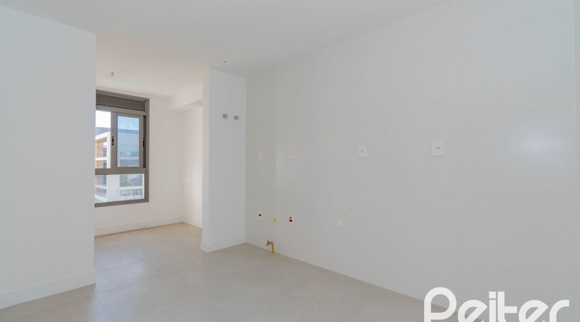 Apartamento à venda com 149m², 3 dormitórios, 3 suítes, 2 vagas, no bairro Tristeza em Porto Alegre