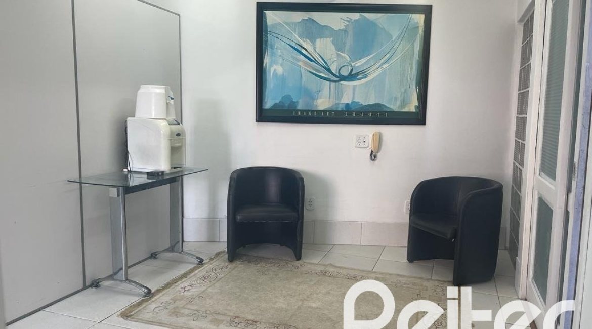 Comercial à venda com 26m², no bairro Tristeza em Porto Alegre