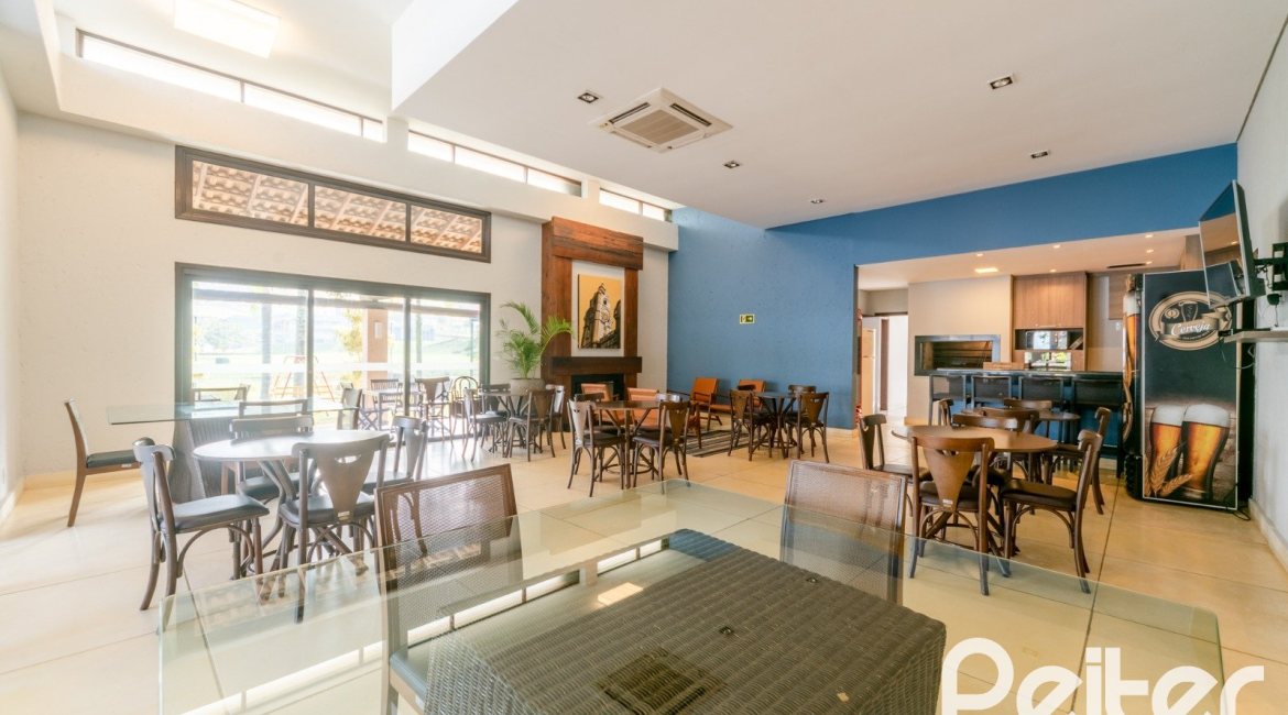 Casa em Condomínio à venda com 315m², 3 dormitórios, 3 suítes, 3 vagas, no bairro Alphaville em PORTO ALEGRE