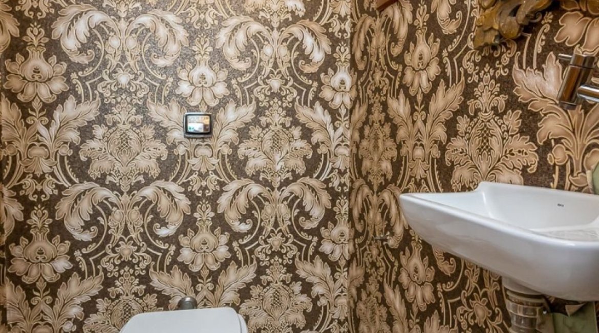 Casa em Condomínio à venda com 206m², 3 dormitórios, 2 suítes, 4 vagas, no bairro Vila Nova em PORTO ALEGRE