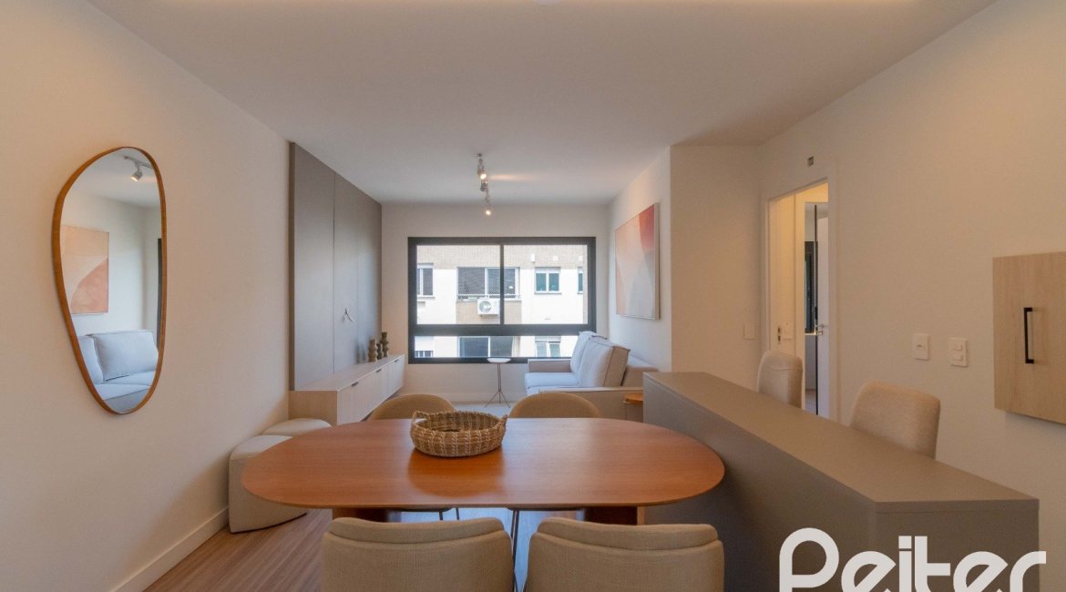 Apartamento à venda com 65m², 2 dormitórios, 1 suíte, 2 vagas, no bairro Tristeza em Porto Alegre