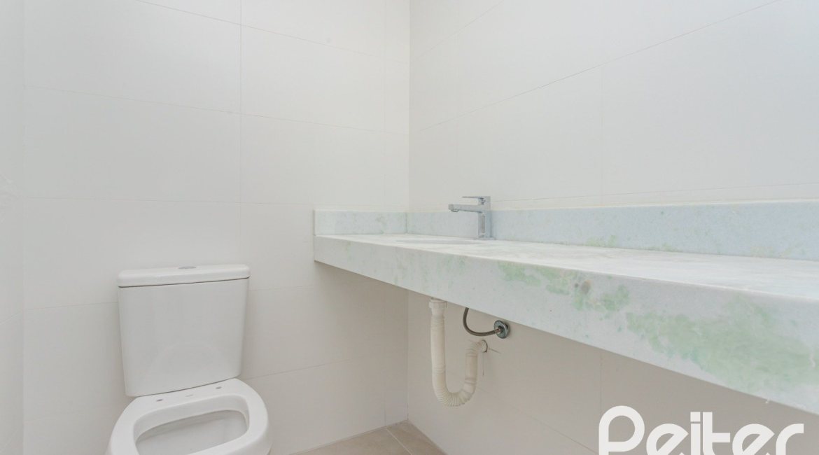 Apartamento à venda com 114m², 3 dormitórios, 3 suítes, 2 vagas, no bairro Tristeza em Porto Alegre