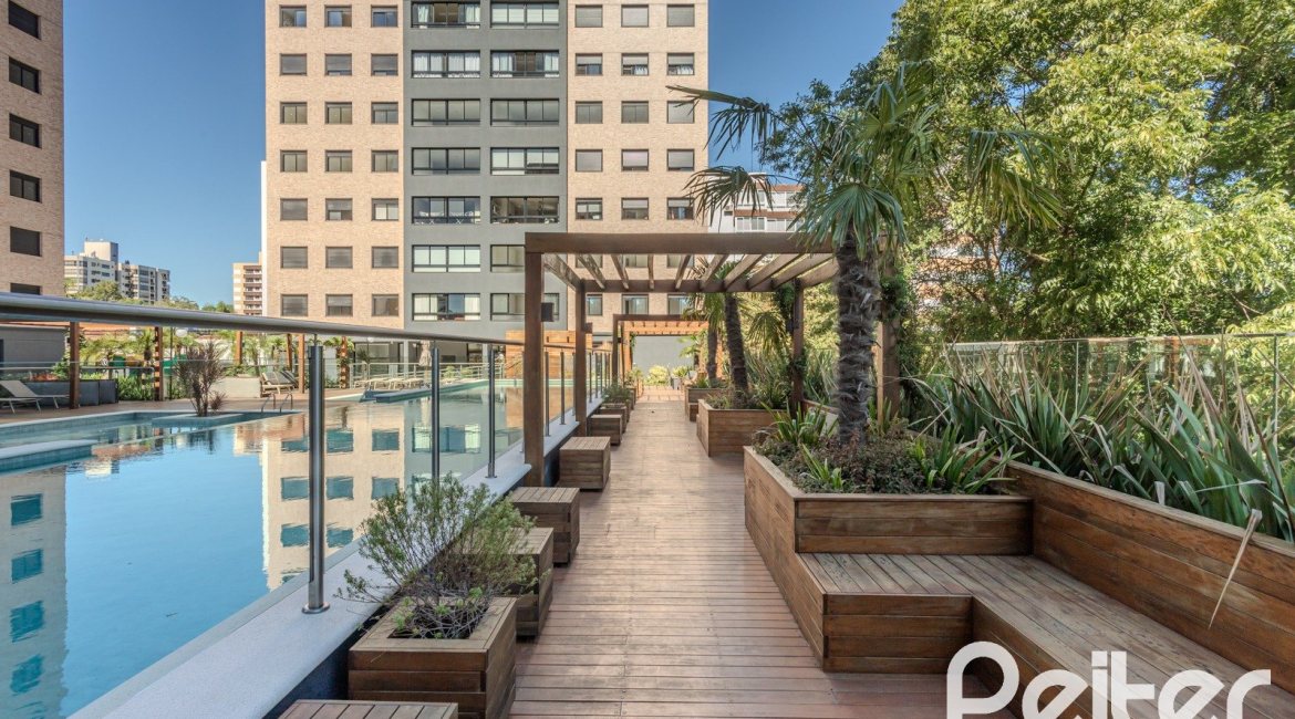 Apartamento à venda com 114m², 3 dormitórios, 3 suítes, 2 vagas, no bairro Tristeza em Porto Alegre
