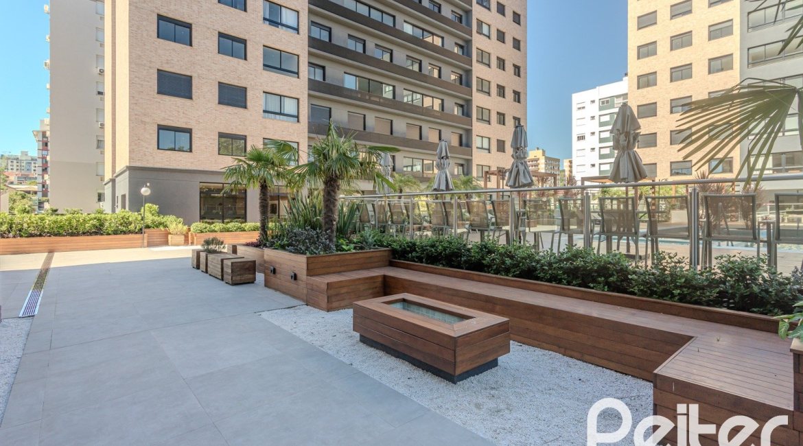 Apartamento à venda com 114m², 3 dormitórios, 3 suítes, 2 vagas, no bairro Tristeza em Porto Alegre