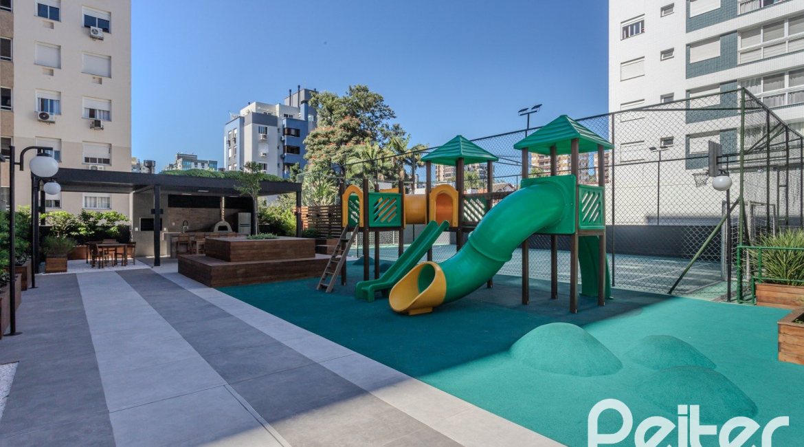 Apartamento à venda com 114m², 3 dormitórios, 3 suítes, 2 vagas, no bairro Tristeza em Porto Alegre