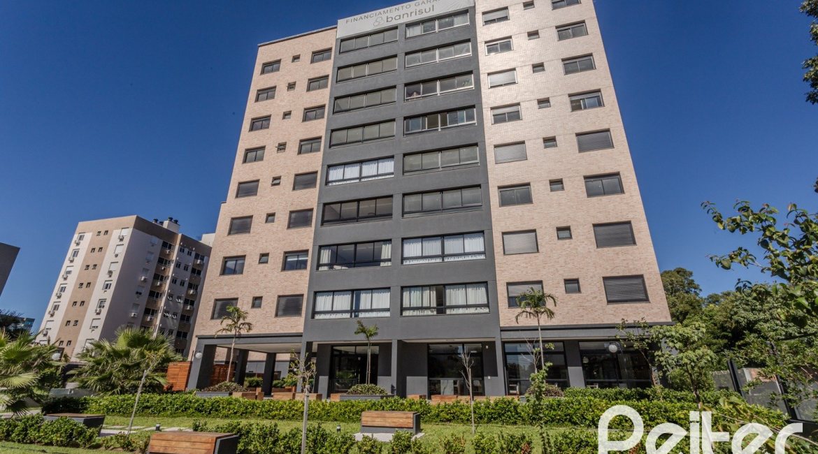 Apartamento à venda com 114m², 3 dormitórios, 3 suítes, 2 vagas, no bairro Tristeza em Porto Alegre