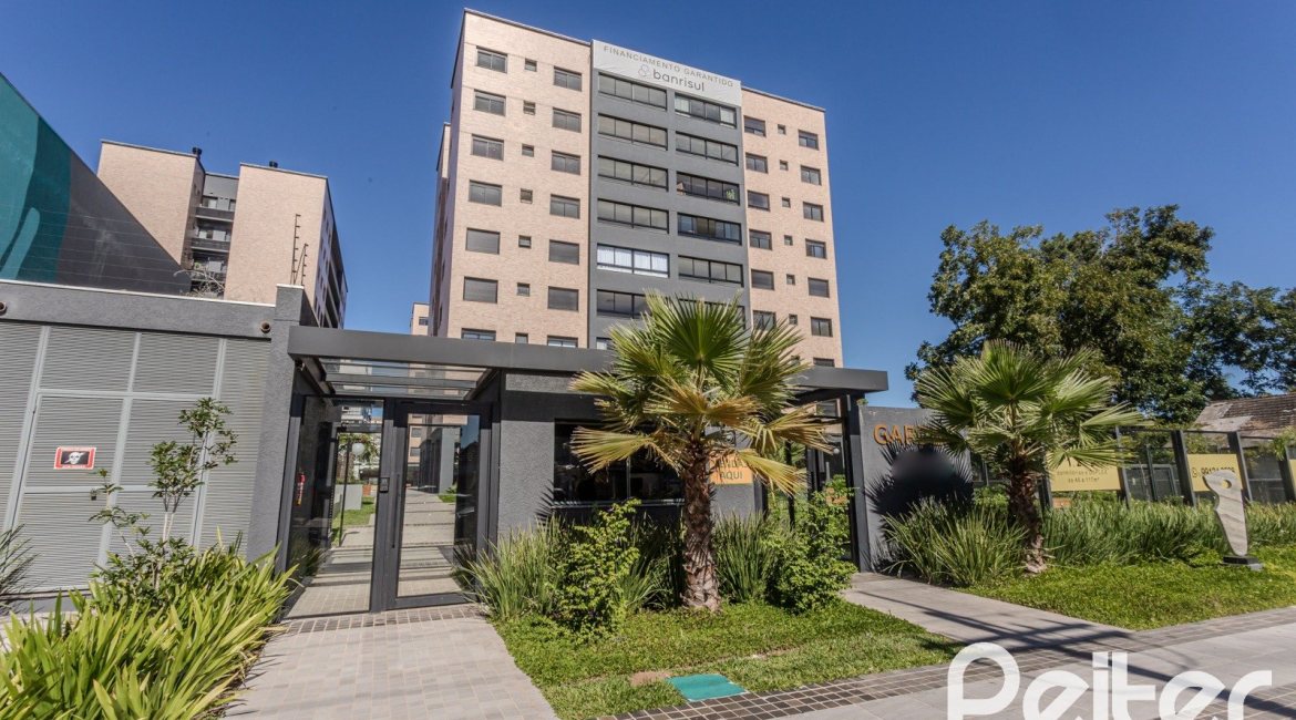 Apartamento à venda com 114m², 3 dormitórios, 3 suítes, 2 vagas, no bairro Tristeza em Porto Alegre