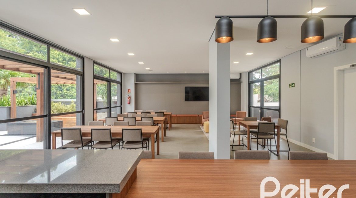 Apartamento à venda com 114m², 3 dormitórios, 3 suítes, 2 vagas, no bairro Tristeza em Porto Alegre