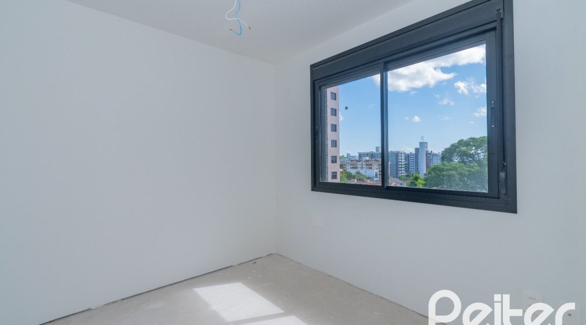 Apartamento à venda com 116m², 3 dormitórios, 1 suíte, 2 vagas, no bairro Tristeza em Porto Alegre