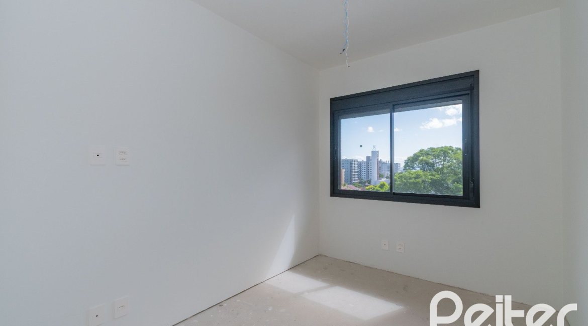 Apartamento à venda com 116m², 3 dormitórios, 1 suíte, 2 vagas, no bairro Tristeza em Porto Alegre