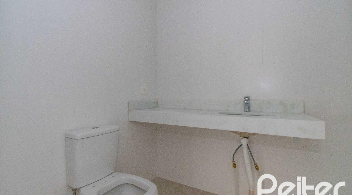 Apartamento à venda com 116m², 3 dormitórios, 1 suíte, 2 vagas, no bairro Tristeza em Porto Alegre