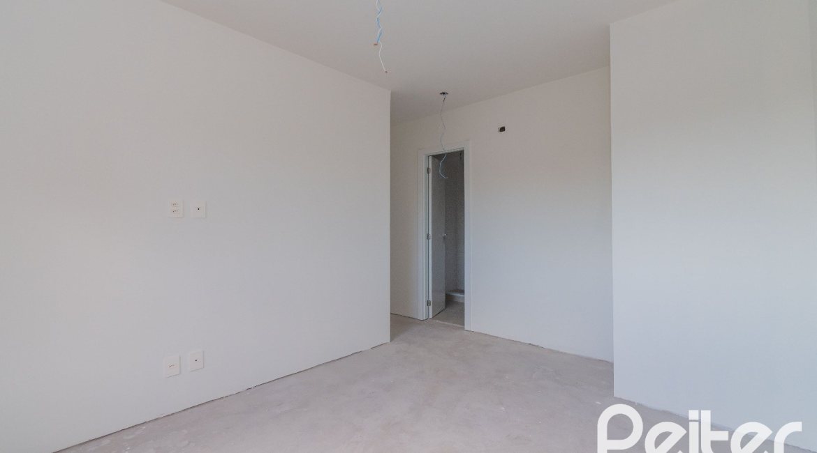 Apartamento à venda com 116m², 3 dormitórios, 1 suíte, 2 vagas, no bairro Tristeza em Porto Alegre