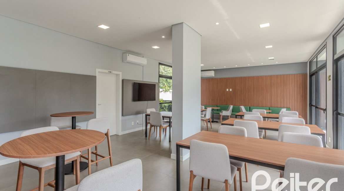Apartamento à venda com 116m², 3 dormitórios, 1 suíte, 2 vagas, no bairro Tristeza em Porto Alegre