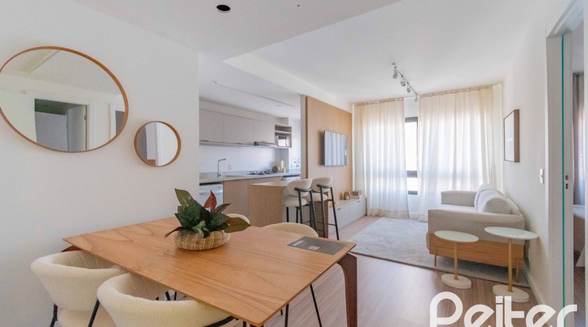 Apartamento à venda com 45m², 1 dormitório, 1 suíte, 1 vaga, no bairro Tristeza em Porto Alegre
