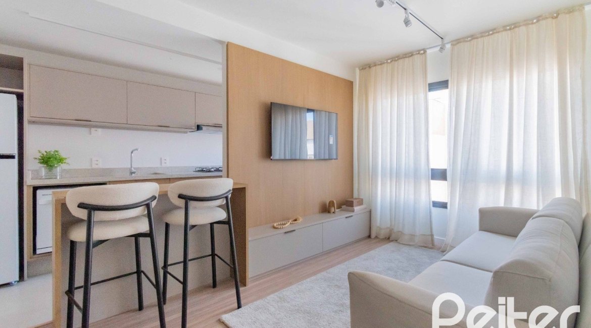 Apartamento à venda com 45m², 1 dormitório, 1 suíte, 1 vaga, no bairro Tristeza em Porto Alegre