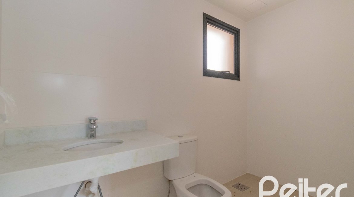 Apartamento à venda com 92m², 3 dormitórios, 1 suíte, 2 vagas, no bairro Tristeza em Porto Alegre