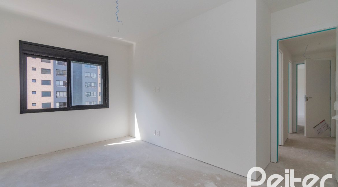 Apartamento à venda com 92m², 3 dormitórios, 1 suíte, 2 vagas, no bairro Tristeza em Porto Alegre