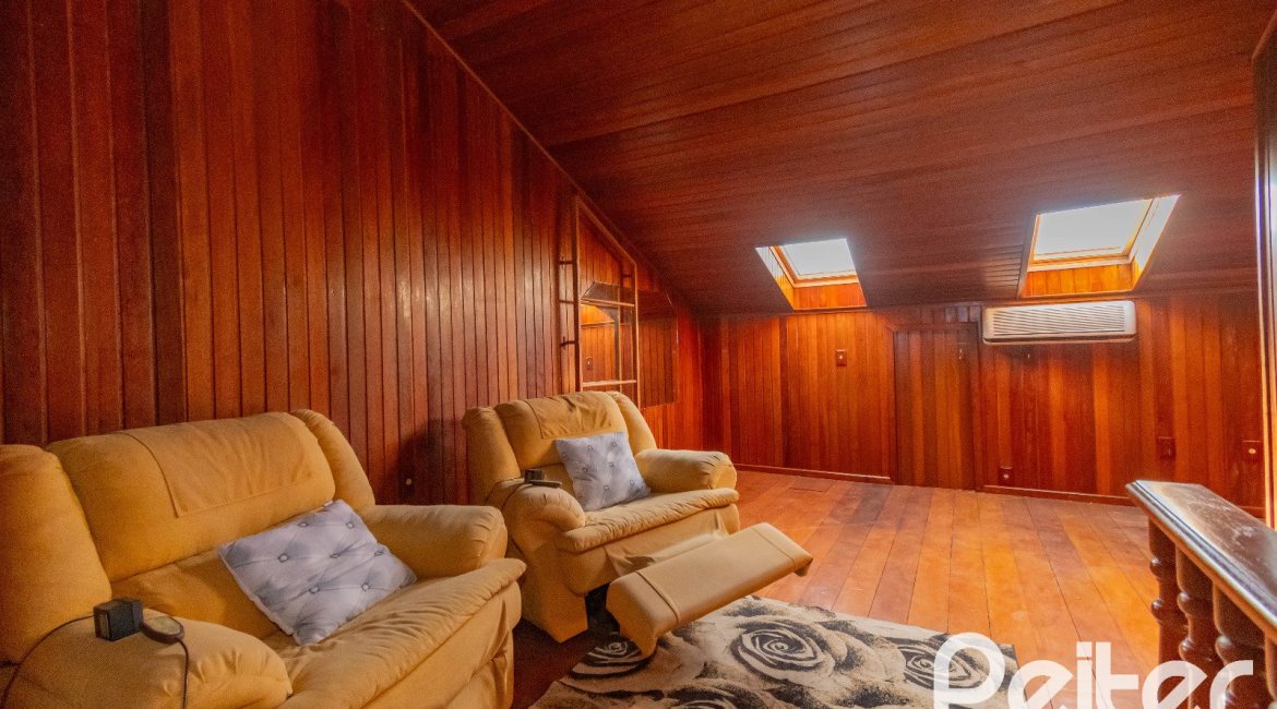  à venda, no bairro  em 