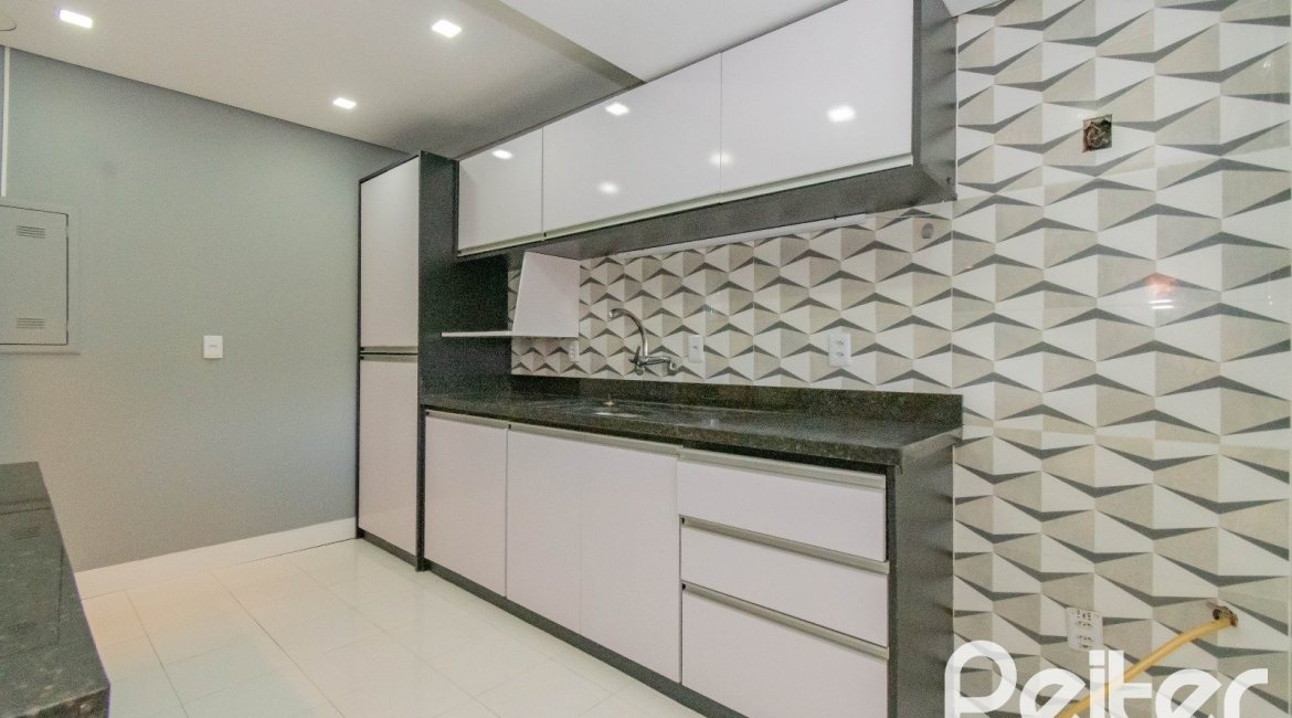  à venda, no bairro  em 