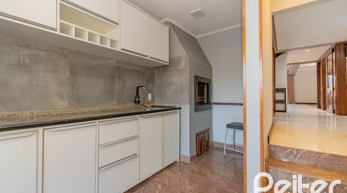  à venda, no bairro  em 