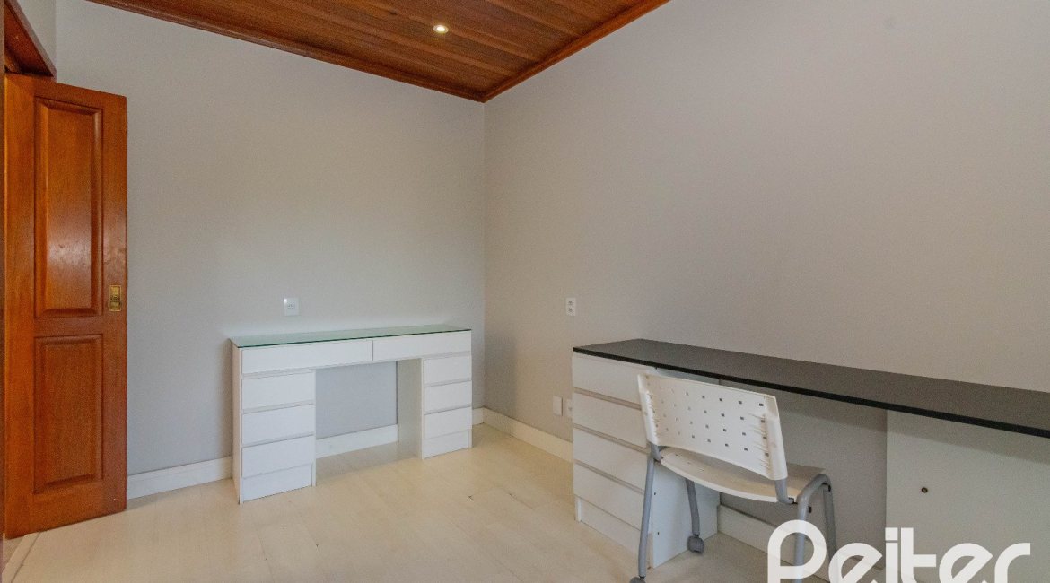  à venda, no bairro  em 