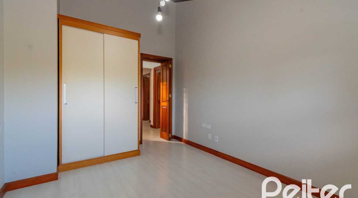  à venda, no bairro  em 