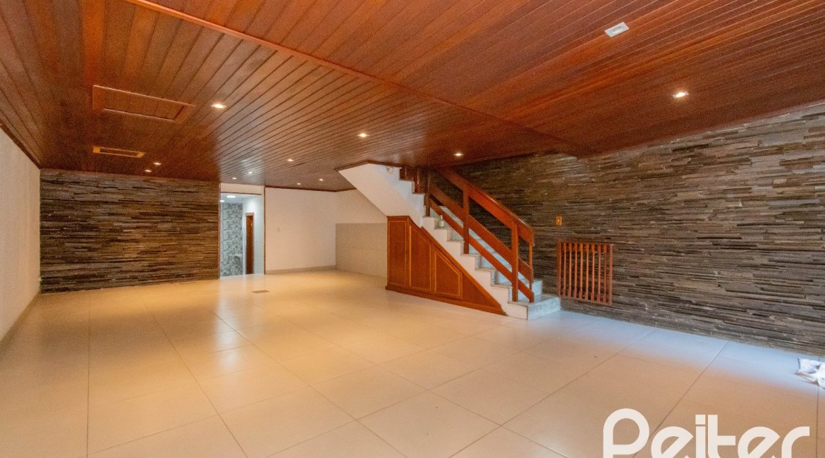  à venda, no bairro  em 