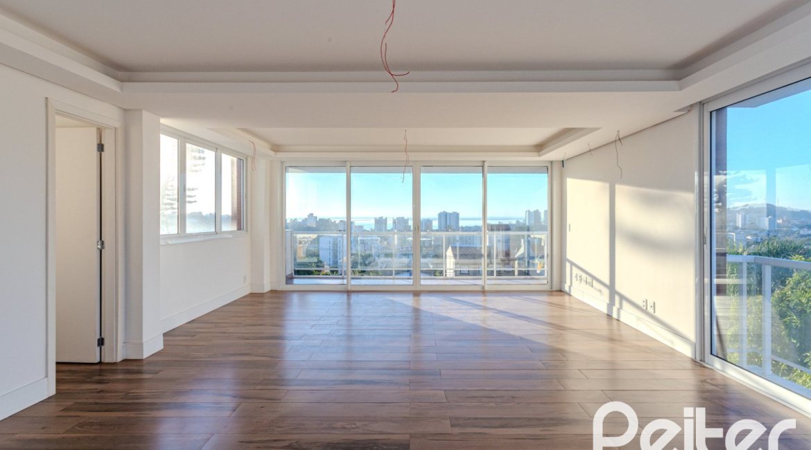 Apartamento à venda com 171m², 3 dormitórios, 3 suítes, 3 vagas, no bairro Tristeza em Porto Alegre
