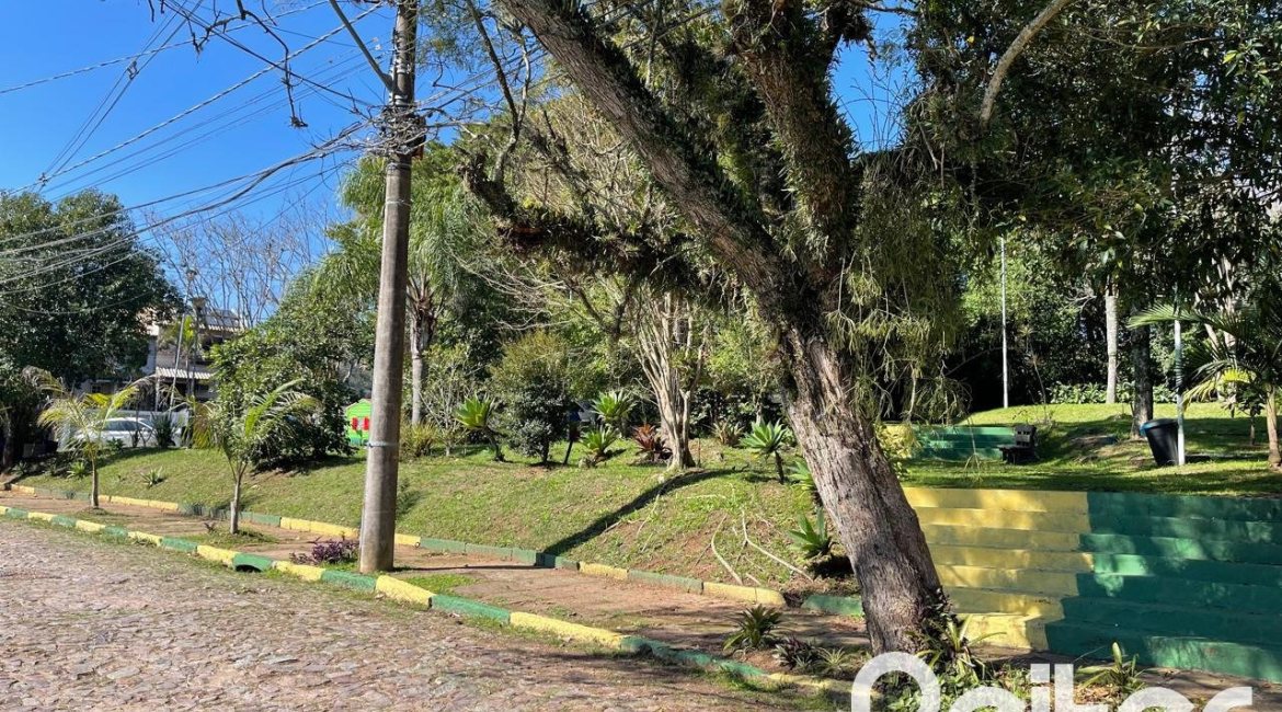 Terreno à venda com 237m², no bairro Vila Conceição em Porto Alegre