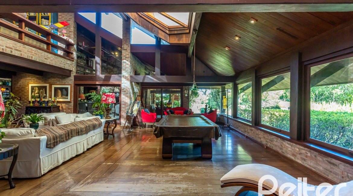 Casa em Condomínio à venda com 789m², 5 dormitórios, 3 suítes, 5 vagas, no bairro Cavalhada em PORTO ALEGRE