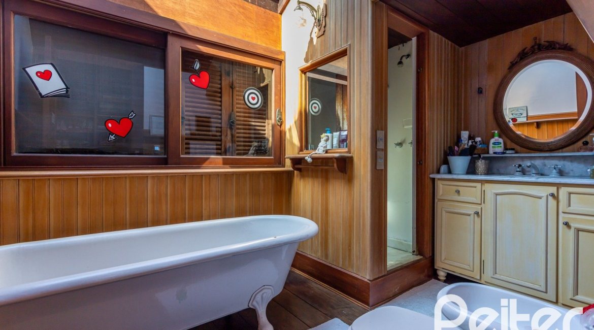 Casa em Condomínio à venda com 789m², 5 dormitórios, 3 suítes, 5 vagas, no bairro Cavalhada em PORTO ALEGRE