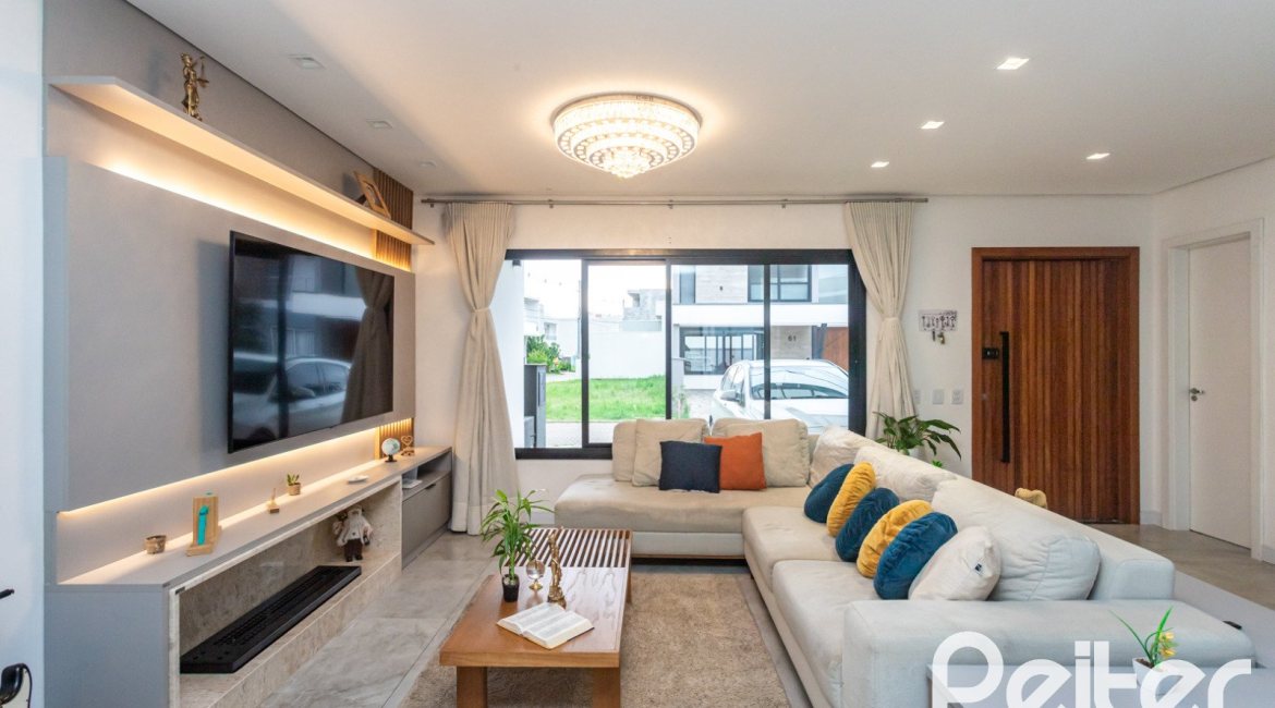 Casa em Condomínio à venda com 183m², 3 dormitórios, 3 suítes, 2 vagas, no bairro Ipanema em Porto Alegre
