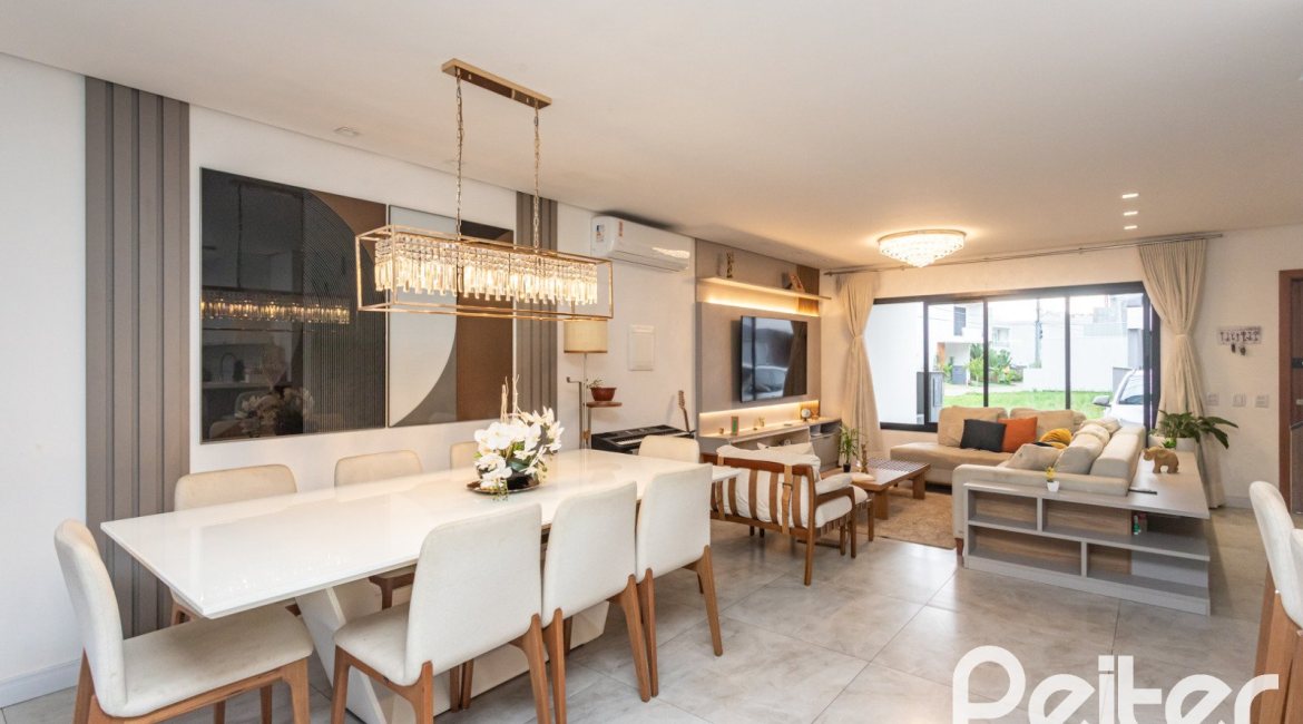 Casa em Condomínio à venda com 183m², 3 dormitórios, 3 suítes, 2 vagas, no bairro Ipanema em Porto Alegre