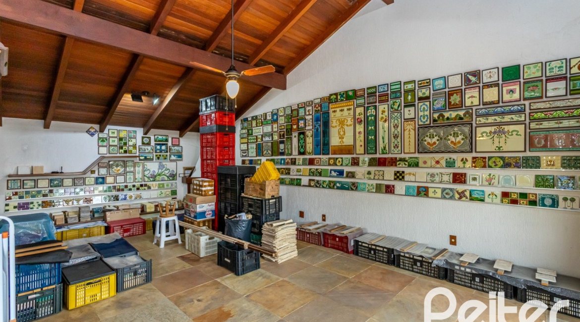 Casa em Condomínio à venda com 331m², 4 dormitórios, 4 suítes, 3 vagas, no bairro Tristeza em Porto Alegre