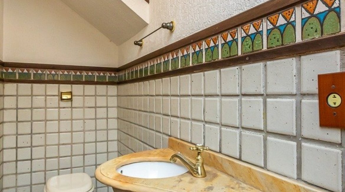 Casa em Condomínio à venda com 331m², 4 dormitórios, 4 suítes, 3 vagas, no bairro Tristeza em Porto Alegre