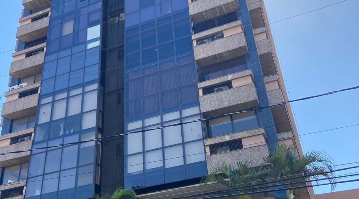 Comercial à venda com 44m², no bairro Menino Deus em Porto Alegre