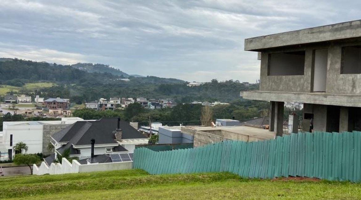 Terreno em condomínio à venda com 583m², no bairro Alphaville em PORTO ALEGRE