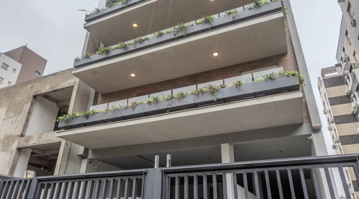 Apartamento à venda com 76m², 2 dormitórios, 1 suíte, 2 vagas, no bairro Tristeza em Porto Alegre