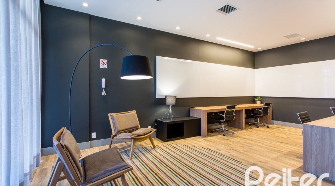 Apartamento à venda com 149m², 3 dormitórios, 3 suítes, 2 vagas, no bairro Tristeza em Porto Alegre