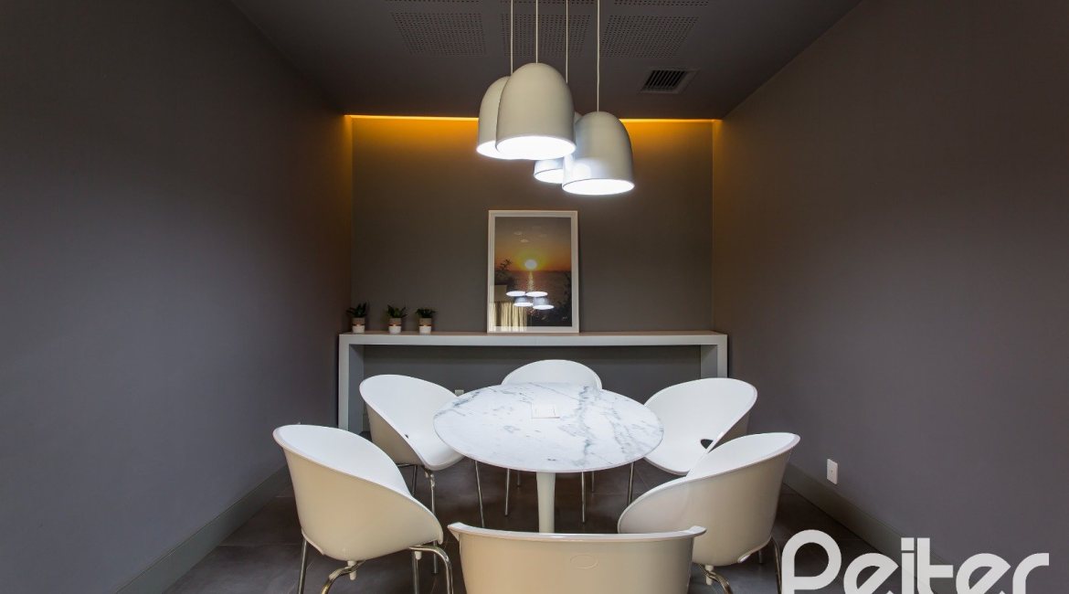 Apartamento à venda com 149m², 3 dormitórios, 3 suítes, 2 vagas, no bairro Tristeza em Porto Alegre