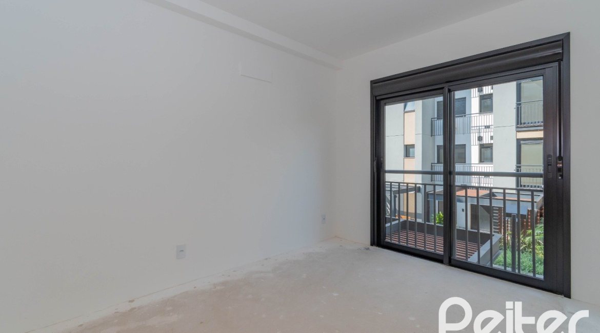 Apartamento à venda com 108m², 3 dormitórios, 1 suíte, 2 vagas, no bairro Tristeza em PORTO ALEGRE