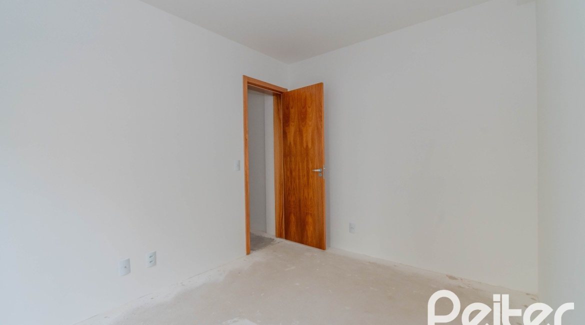 Apartamento à venda com 108m², 3 dormitórios, 1 suíte, 2 vagas, no bairro Tristeza em PORTO ALEGRE