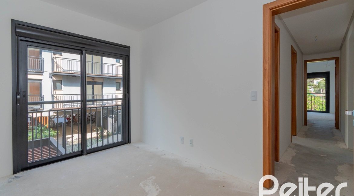 Apartamento à venda com 108m², 3 dormitórios, 1 suíte, 2 vagas, no bairro Tristeza em PORTO ALEGRE
