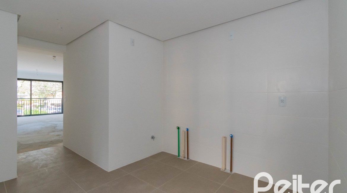 Apartamento à venda com 108m², 3 dormitórios, 1 suíte, 2 vagas, no bairro Tristeza em PORTO ALEGRE