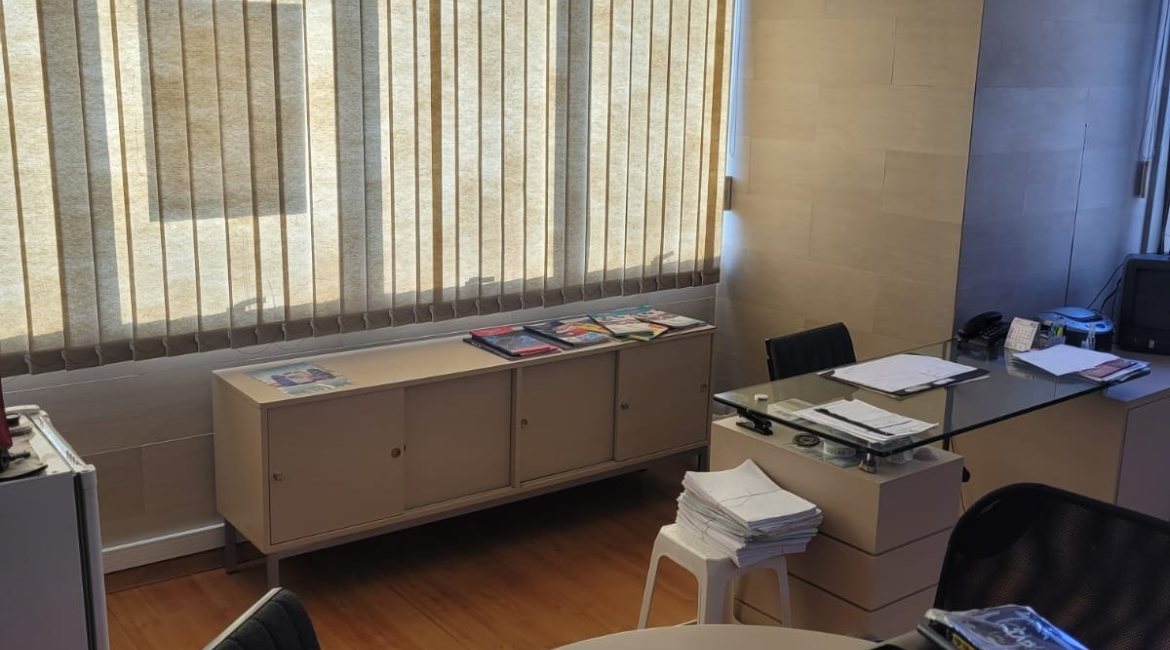 Comercial à venda com 37m², no bairro Tristeza em Porto Alegre