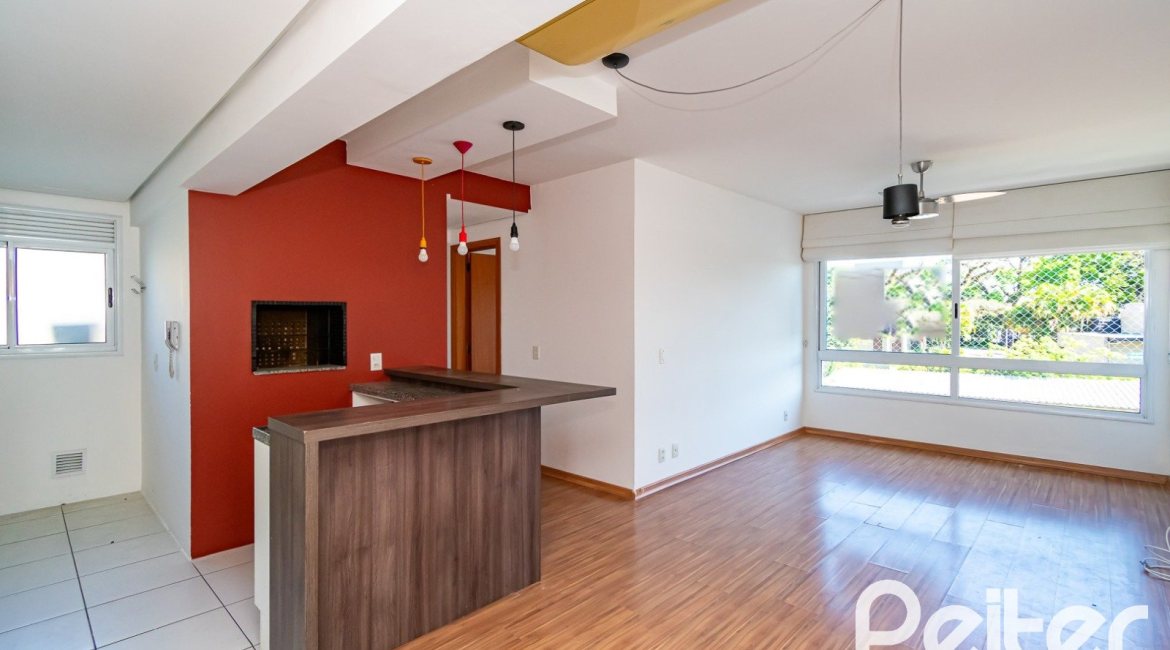 Apartamento à venda com 82m², 3 dormitórios, 1 suíte, 2 vagas, no bairro Tristeza em PORTO ALEGRE