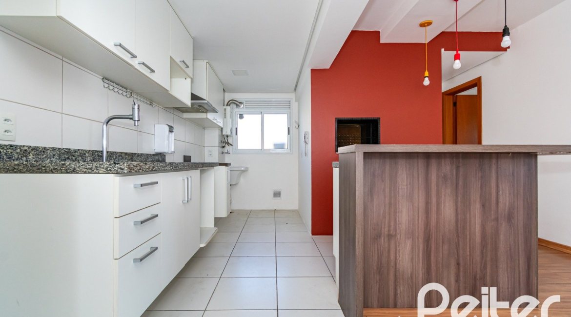 Apartamento à venda com 82m², 3 dormitórios, 1 suíte, 2 vagas, no bairro Tristeza em PORTO ALEGRE